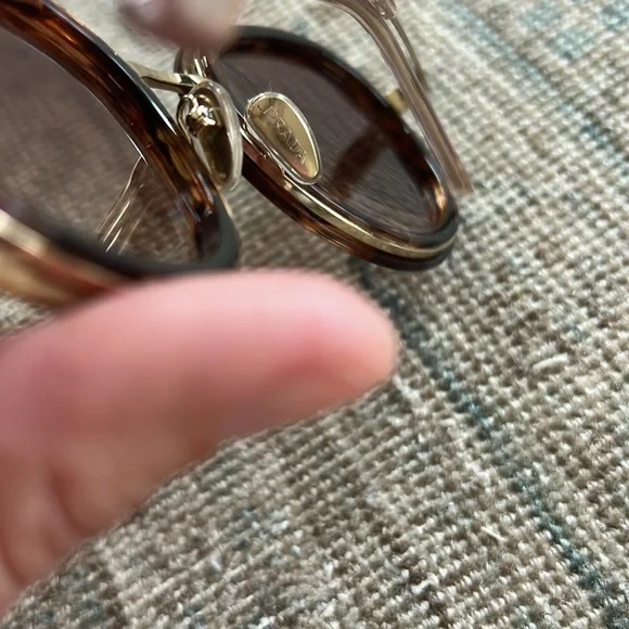 COPY - Prada sunglasses - Picture 8 of 13